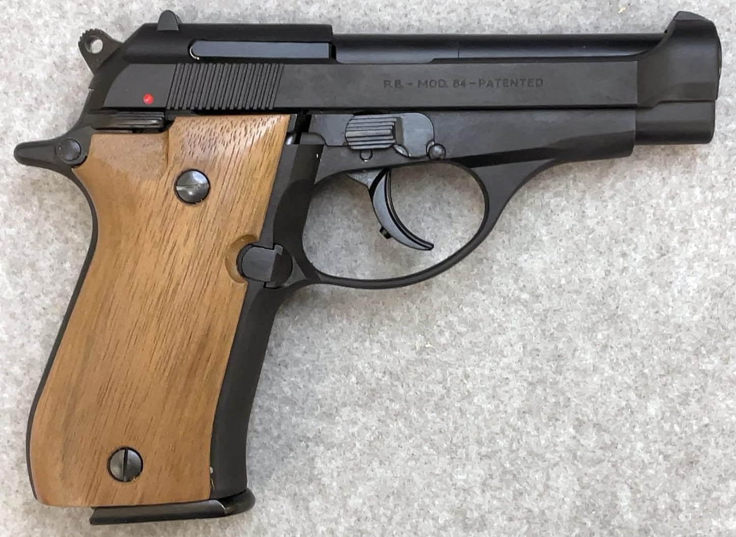 MARUSHIN M84 Enhanced Black Heavyweight Walnut Wooden Grip Model Gun - Completed - Firing Type 062206