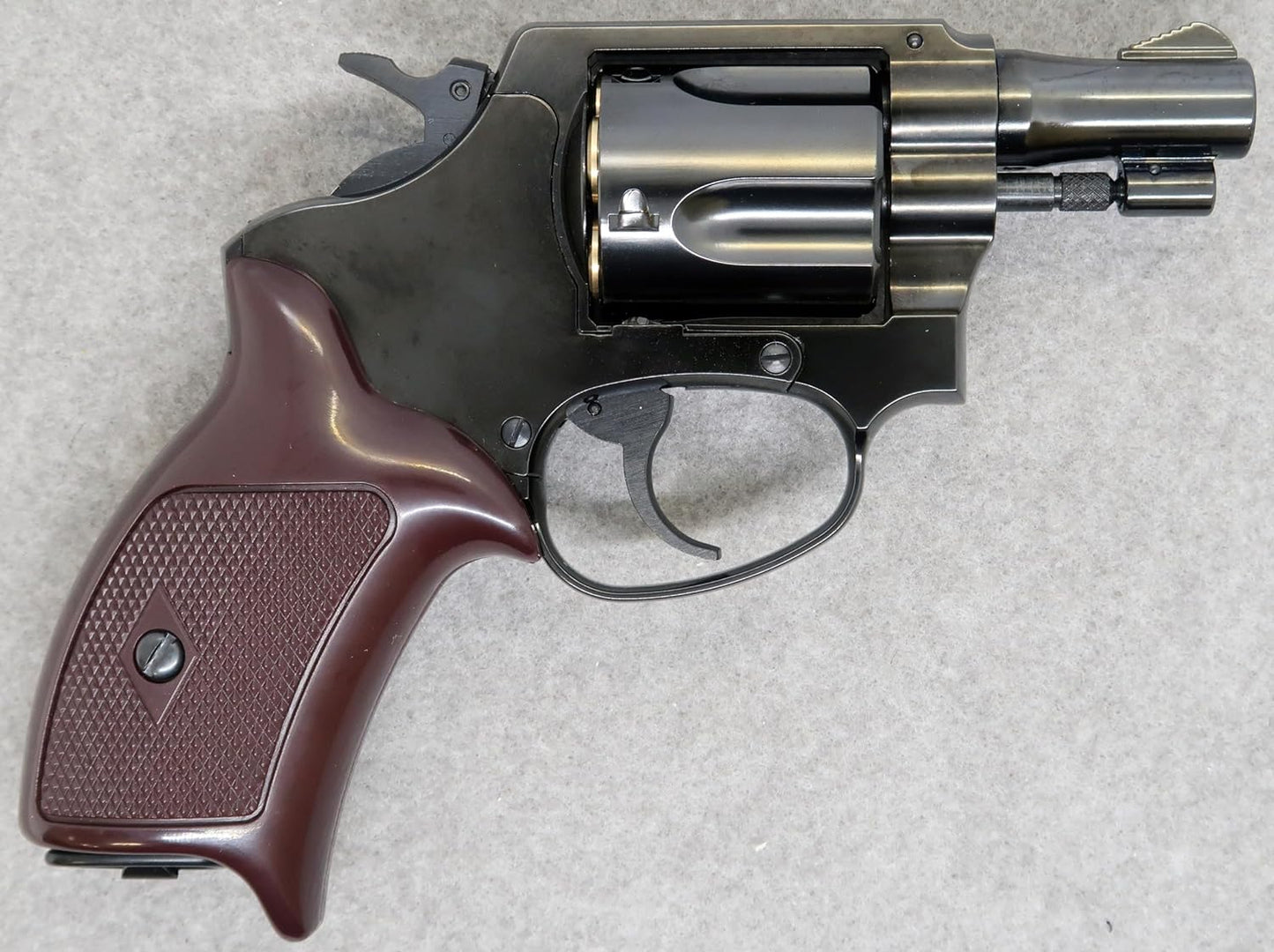 MARUSHIN Police Revolver 51mm Barrel W Deep Black ABS Plug Lip Specifications X Cartridge Series Gas Revolver